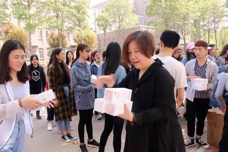 微信图片_20180418224410.jpg 微信图片_20180418224410.jpg