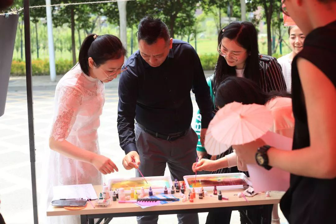 图片6.png 图片6.png