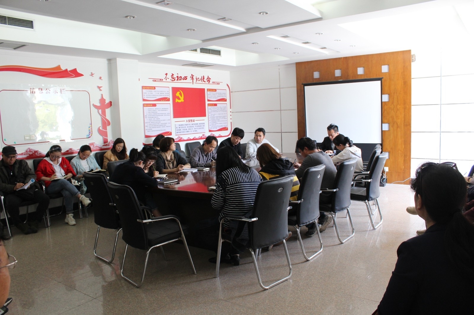 9608fa3ea1a2ff46bea5ed1ba25aed9.jpg 9608fa3ea1a2ff46bea5ed1ba25aed9.jpg