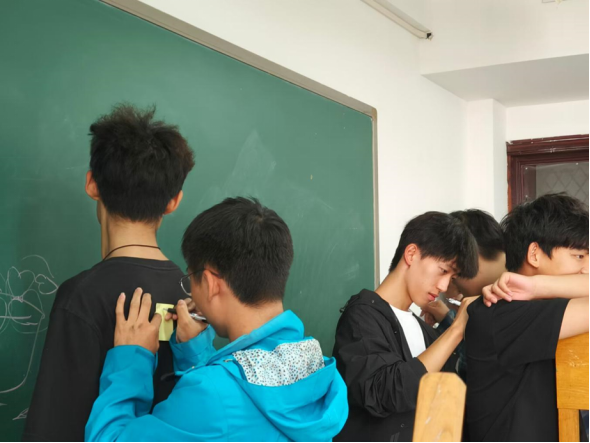 b6946a7a83310c0eb5c29936209e9e5.png b6946a7a83310c0eb5c29936209e9e5.png