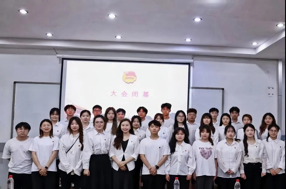 f312cef4d277f48326a6a7701fc8a92.bmp f312cef4d277f48326a6a7701fc8a92.bmp